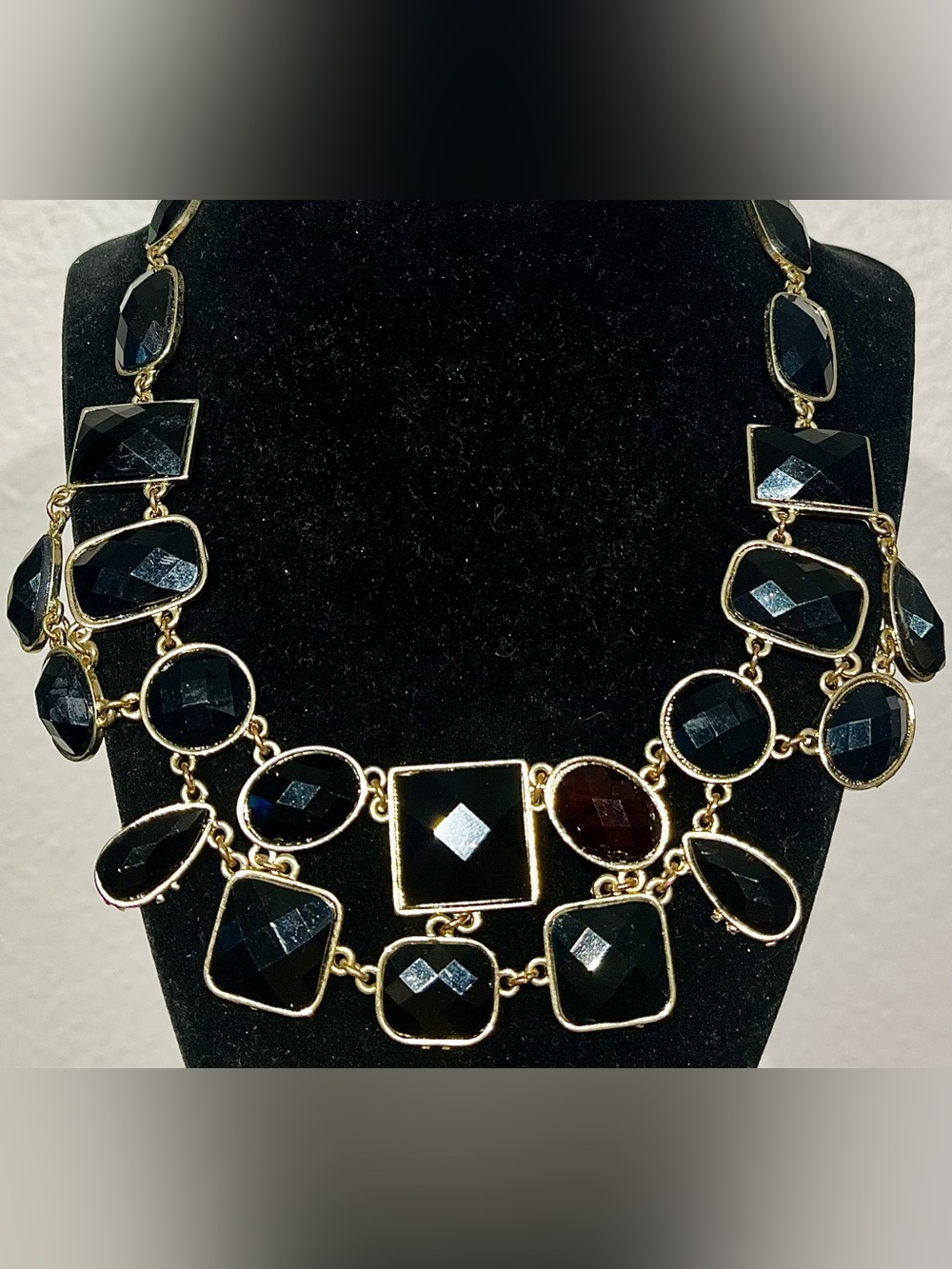 Diva Gold-Tone Black Faceted Statement Necklace